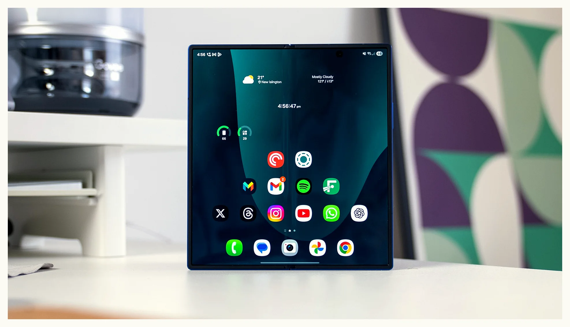 Z Fold 7: Optimización Operativa en Manufactura de Aguascalientes